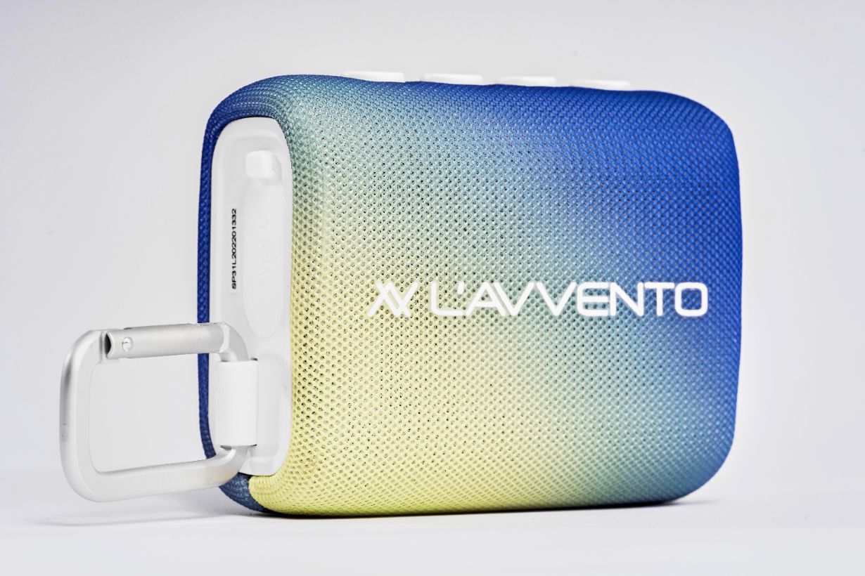 L'AVVENTO Waterproof Speaker IPX7, 5.5W, 1500mAh