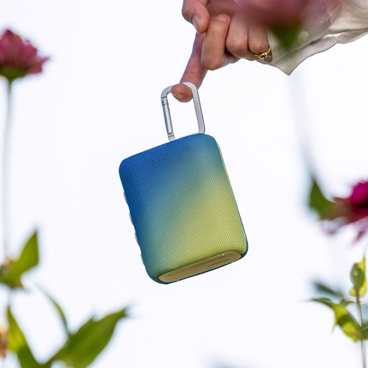 L'AVVENTO Waterproof Speaker IPX7, 5.5W, 1500mAh