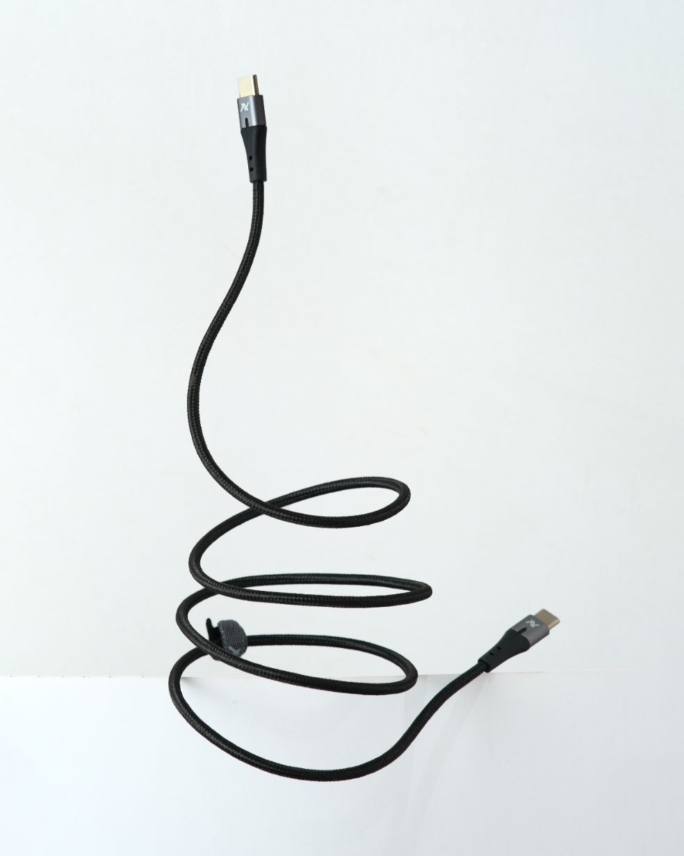 L'AVVENTO Type-C to Type-C