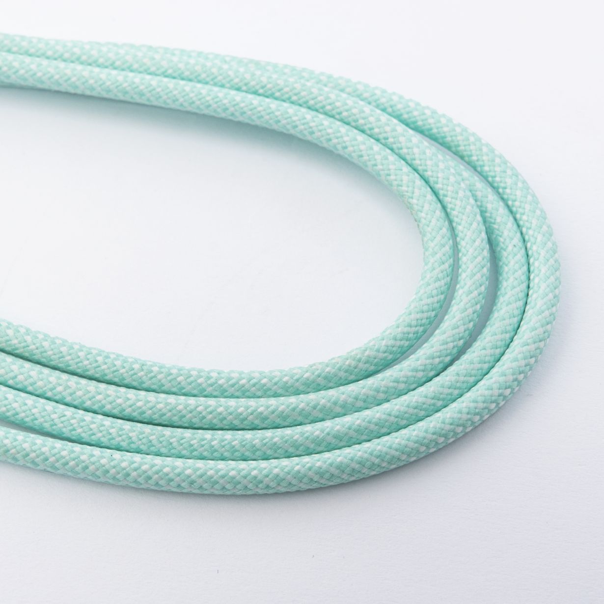 L'AVVENTO USB-C to USB-C Cable