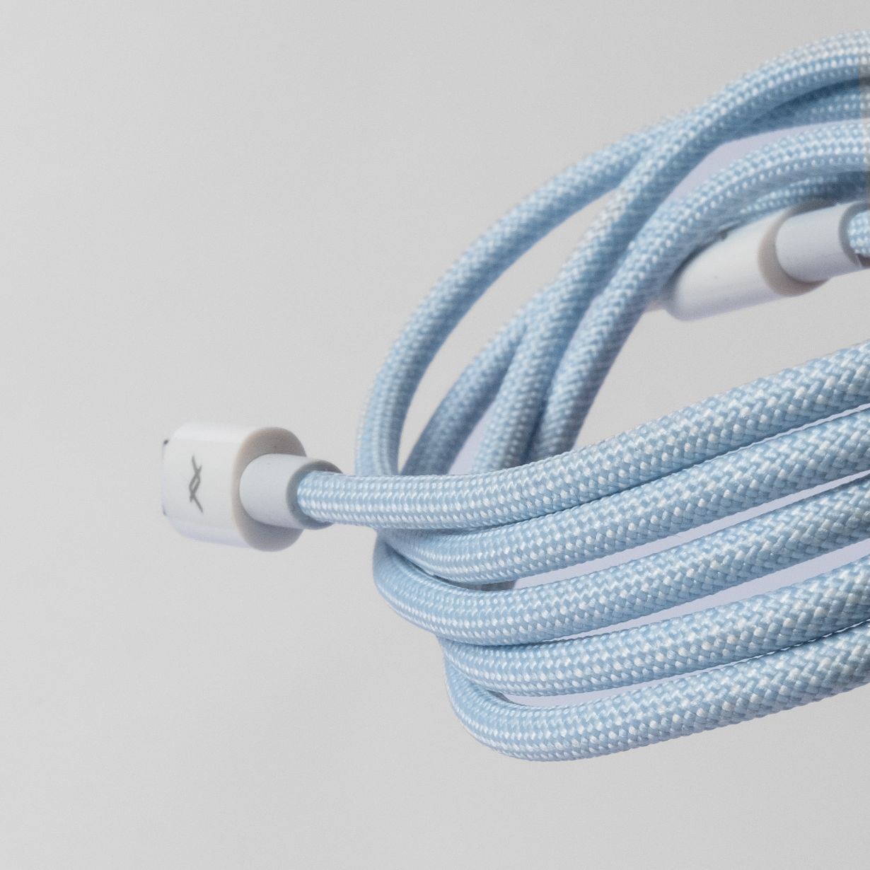 L'AVVENTO USB-C to Lightning Cable