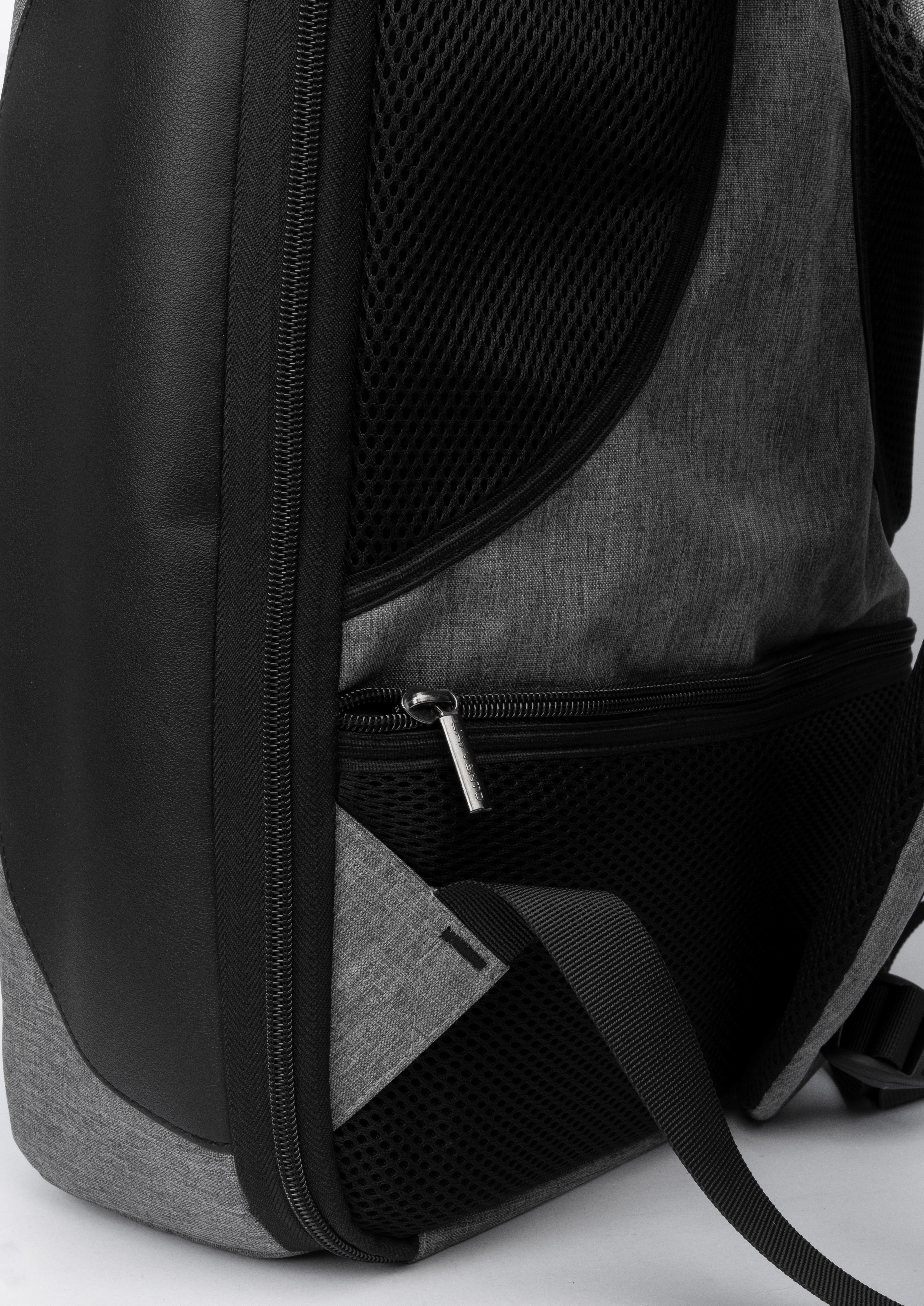 L'avvento Laptop Backpack Fits Up To 15.6