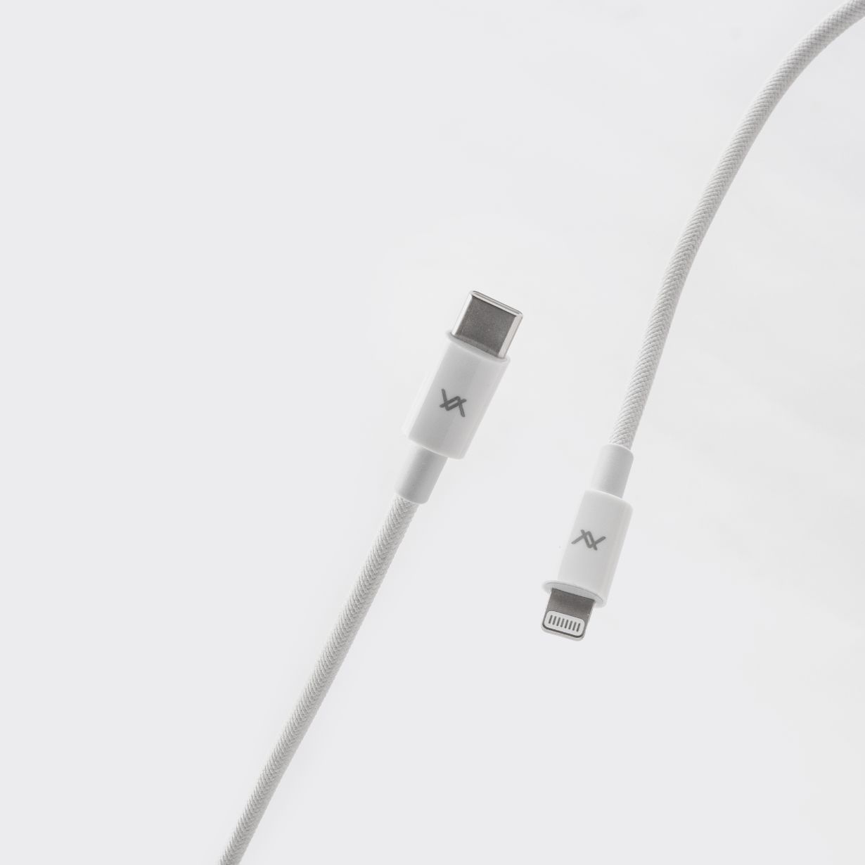 L'AVVENTO USB-C to Lightning Cable